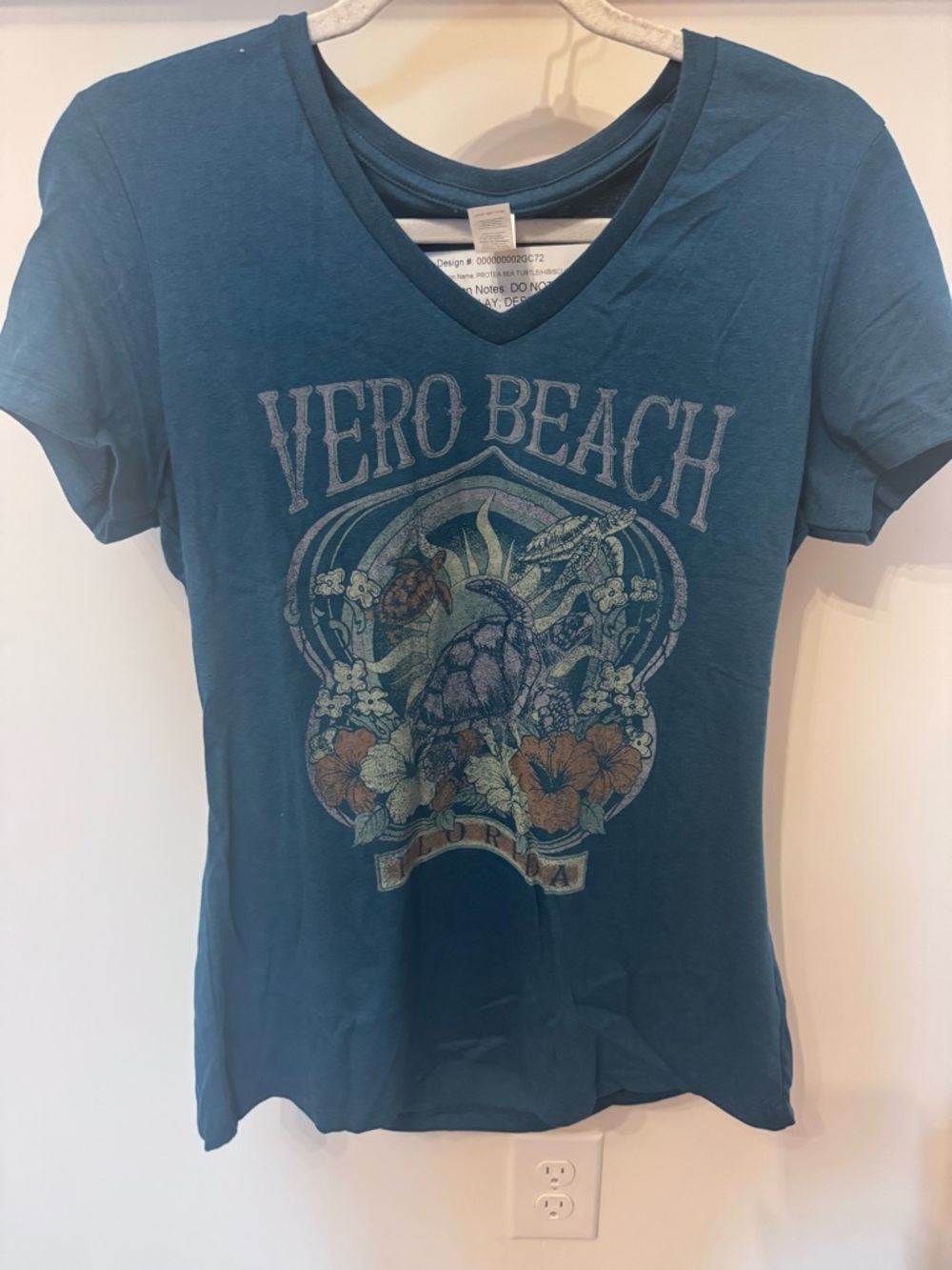 Vero Beach Women's Teal Graphic V-Neck Tee
